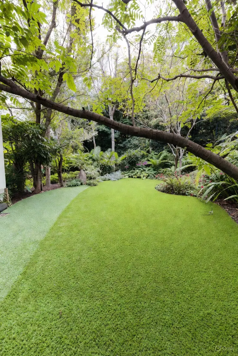 Artificial grass flooring for balcony and terrace